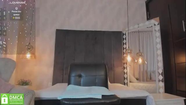 Image 2 of kataliina_18 Stream on Chaturbate on 17 days ago