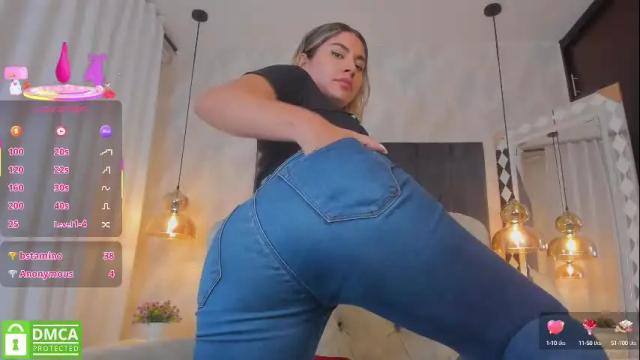 Image 11 of kataliina_18 Stream on Chaturbate on 22 days ago