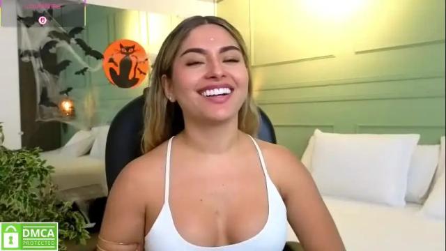 Image 7 of kataliina_18 Stream on Chaturbate on 10 days ago