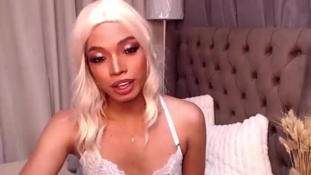 Image 10 of katalina_rouge Stream on Chaturbate on 15 months ago