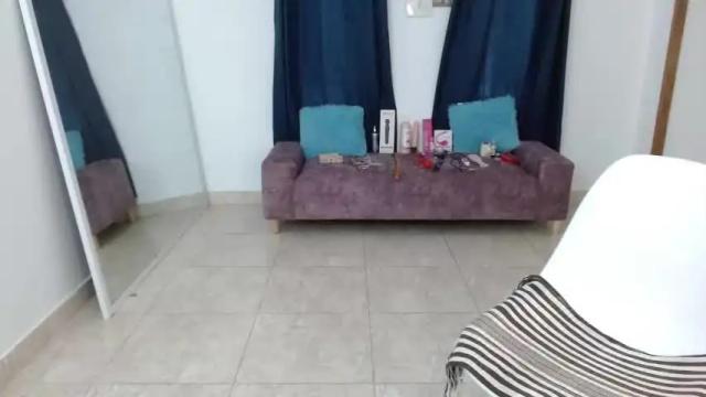 Image 6 of katalinaanaughty_ Stream on Chaturbate on 19 months ago