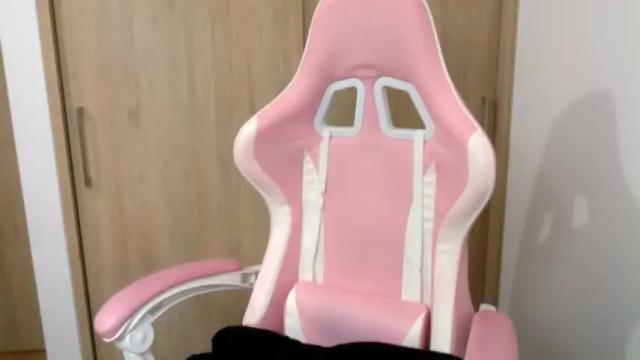 Image 8 of katalinaferreirax Stream on Chaturbate on 14 months ago