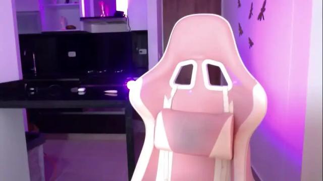 Image 11 of katalinaferreirax Stream on Chaturbate on 1 month ago