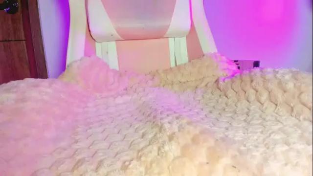 Image 12 of katalinaferreirax Stream on Chaturbate on 3 months ago