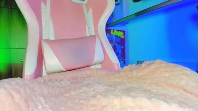 Image 8 of katalinaferreirax Stream on Chaturbate on 3 months ago