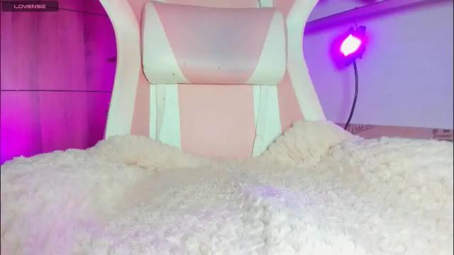 Image 11 of katalinaferreirax Stream on Chaturbate on 1 month ago