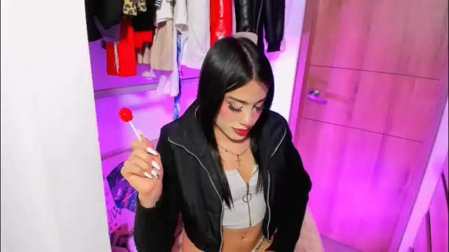 Image 7 of katalinaferreirax Stream on Chaturbate on 1 month ago