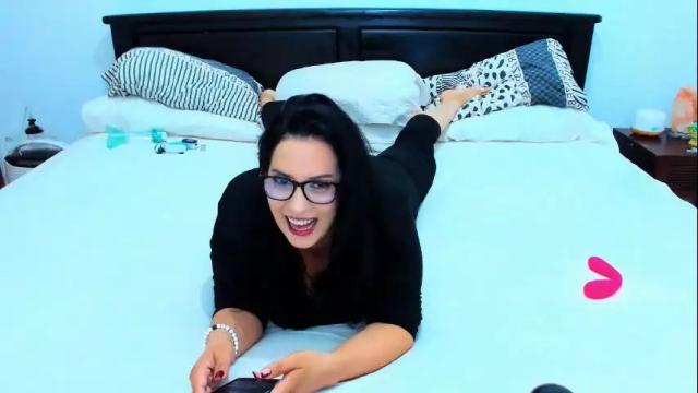 Image 3 of katarina_synnn Stream on Chaturbate on 23 days ago
