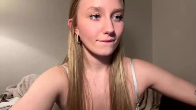 Image 12 of katcontrol Stream on Chaturbate on 1 month ago