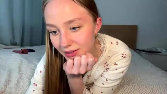 Image 12 of katcontrol Stream on Chaturbate on 12 days ago