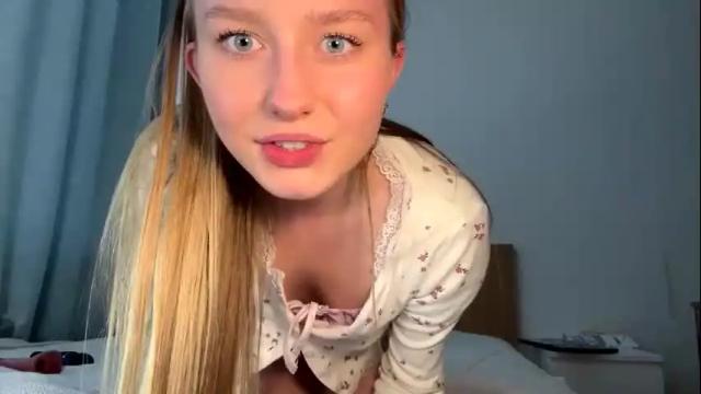 Image 2 of katcontrol Stream on Chaturbate on 12 days ago