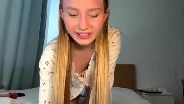 Image 6 of katcontrol Stream on Chaturbate on 12 days ago
