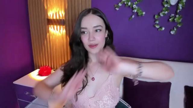 Image 3 of kate_amaretto Stream on Chaturbate on 14 months ago