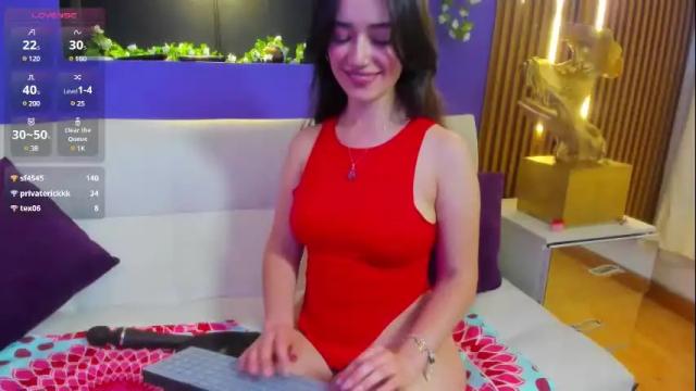 Image 8 of kate_amaretto Stream on Chaturbate on 12 days ago