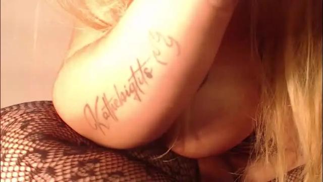 Image 8 of kate_big_tits Stream on Chaturbate on 3 months ago