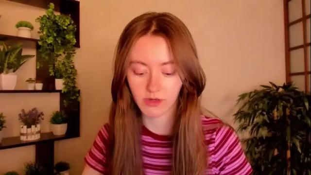 Image 4 of kate_cuddle Stream on Chaturbate on 1 month ago