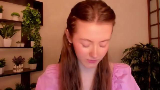 Image 8 of kate_cuddle Stream on Chaturbate on 1 month ago