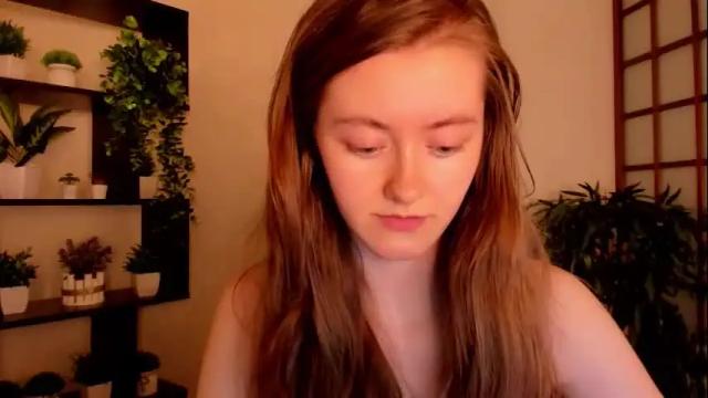 Image 7 of kate_cuddle Stream on Chaturbate on 1 month ago