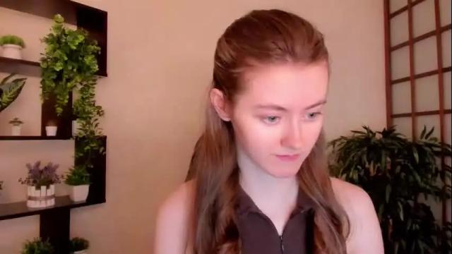 Image 2 of kate_cuddle Stream on Chaturbate on 1 month ago