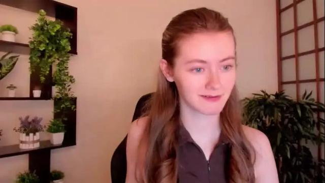 Image 3 of kate_cuddle Stream on Chaturbate on 1 month ago