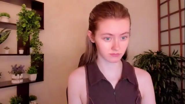 Image 6 of kate_cuddle Stream on Chaturbate on 1 month ago