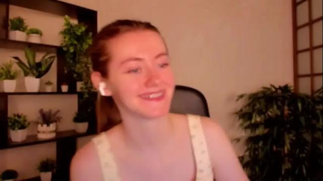 Image 8 of kate_cuddle Stream on Chaturbate on 24 days ago