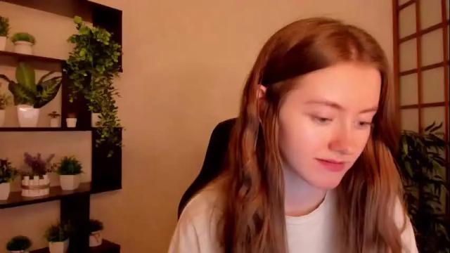 Image 4 of kate_cuddle Stream on Chaturbate on 23 days ago
