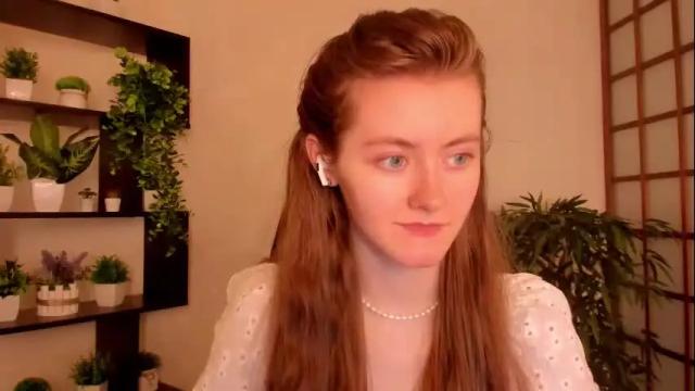 Image 11 of kate_cuddle Stream on Chaturbate on 17 days ago