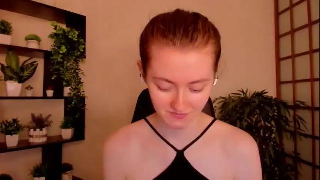 Image 3 of kate_cuddle Stream on Chaturbate on 16 days ago