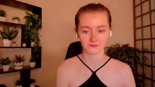 Image 4 of kate_cuddle Stream on Chaturbate on 16 days ago