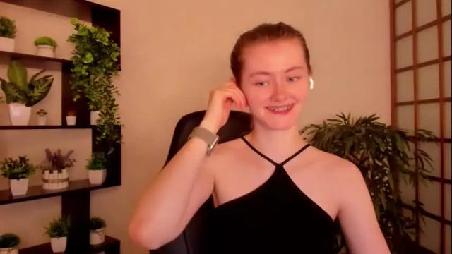 Image 8 of kate_cuddle Stream on Chaturbate on 16 days ago