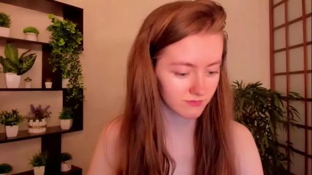 Image 8 of kate_cuddle Stream on Chaturbate on 14 days ago