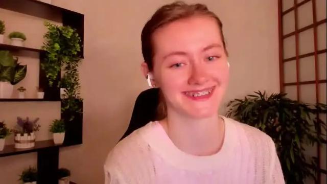Image 11 of kate_cuddle Stream on Chaturbate on 8 days ago