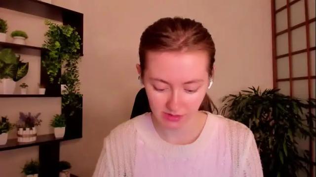 Image 8 of kate_cuddle Stream on Chaturbate on 8 days ago