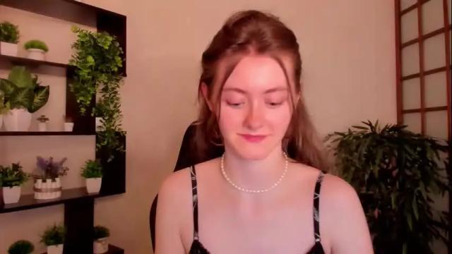 Image 8 of kate_cuddle Stream on Chaturbate on 7 days ago