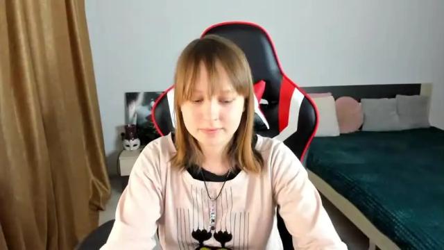 Image 12 of kate_dee Stream on Chaturbate on 13 months ago