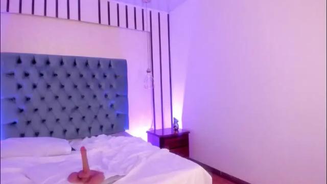 Image 7 of kate_evans1 Stream on Chaturbate on 24 days ago