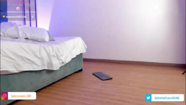 Image 4 of kate_evans1 Stream on Chaturbate on 16 days ago