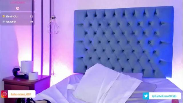 Image 7 of kate_evans1 Stream on Chaturbate on 12 days ago