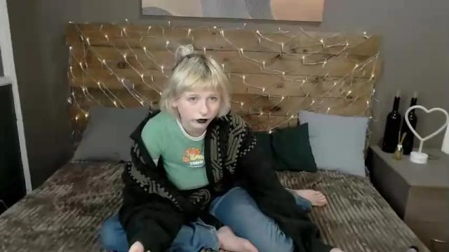 Thumbnail 2, kate_grass's Stream at Chaturbate, 20 months ago