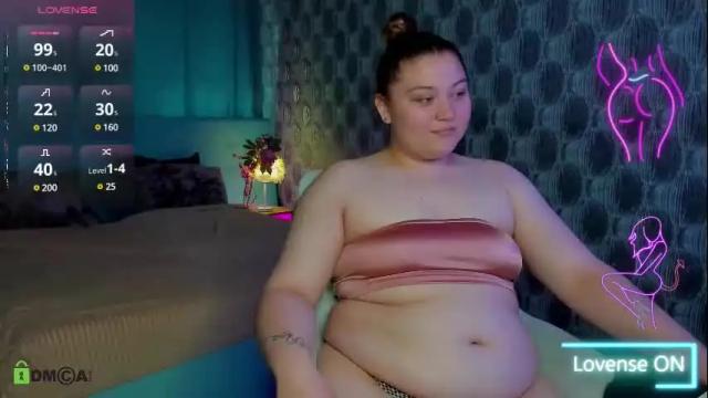 Image 10 of kate_jaackson Stream on Chaturbate on 7 months ago