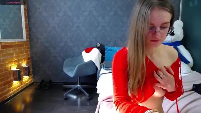Image 8 of kate_jonson Stream on Chaturbate on 13 months ago