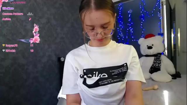 Image 7 of kate_jonson Stream on Chaturbate on 23 days ago