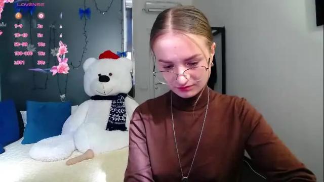 Image 4 of kate_jonson Stream on Chaturbate on 18 days ago