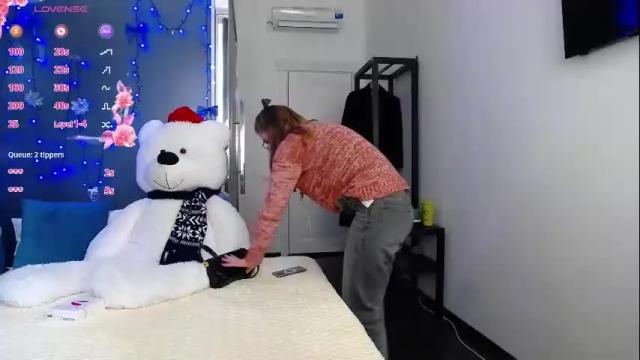 Image 3 of kate_jonson Stream on Chaturbate on 17 days ago