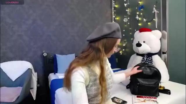 Image 3 of kate_jonson Stream on Chaturbate on 2 months ago