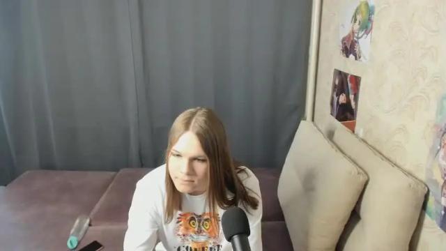 Image 3 of kate_lollycock Stream on Chaturbate on 13 months ago
