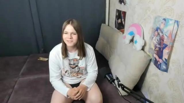Image 8 of kate_lollycock Stream on Chaturbate on 16 months ago