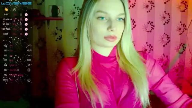 Image 11 of kate_peachy Stream on Chaturbate on 19 months ago