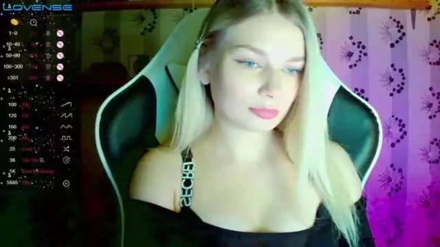Image 6 of kate_peachy Stream on Chaturbate on 18 months ago